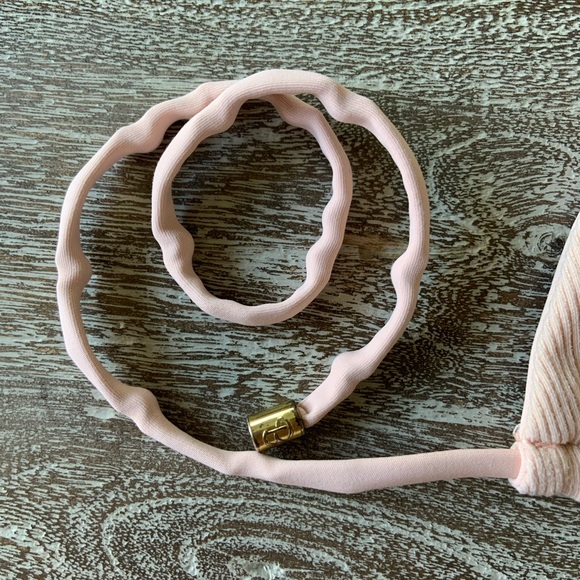 Beach Bunny Rib Tide Bikini - Picture 6 of 11